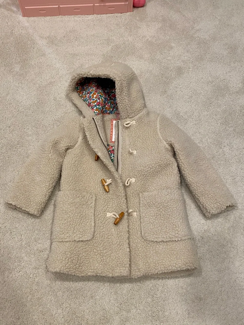 Boden Girls Size 5-6Y Cream Sherpa Hooded Toggle Coat with Soft Floral Lining